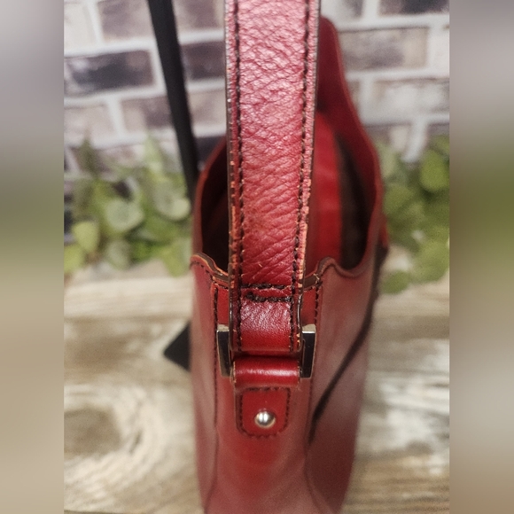 Etienne Aigner Vintage Dark Red Adjustable Strap Shoulder Bag - Picture 15 of 16